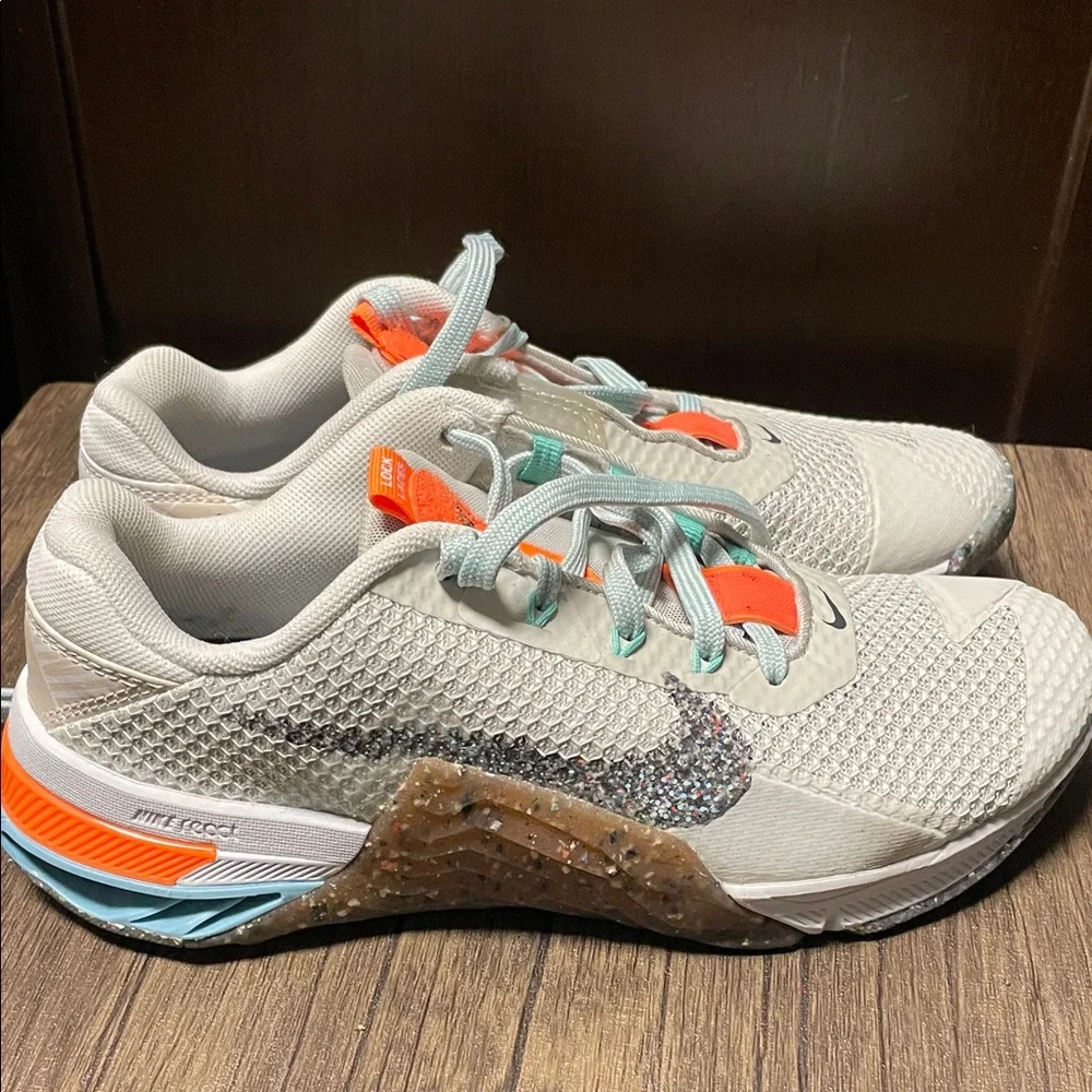 Light Bone Platinum Tint  women size 8.5 - Picture 3 of 5